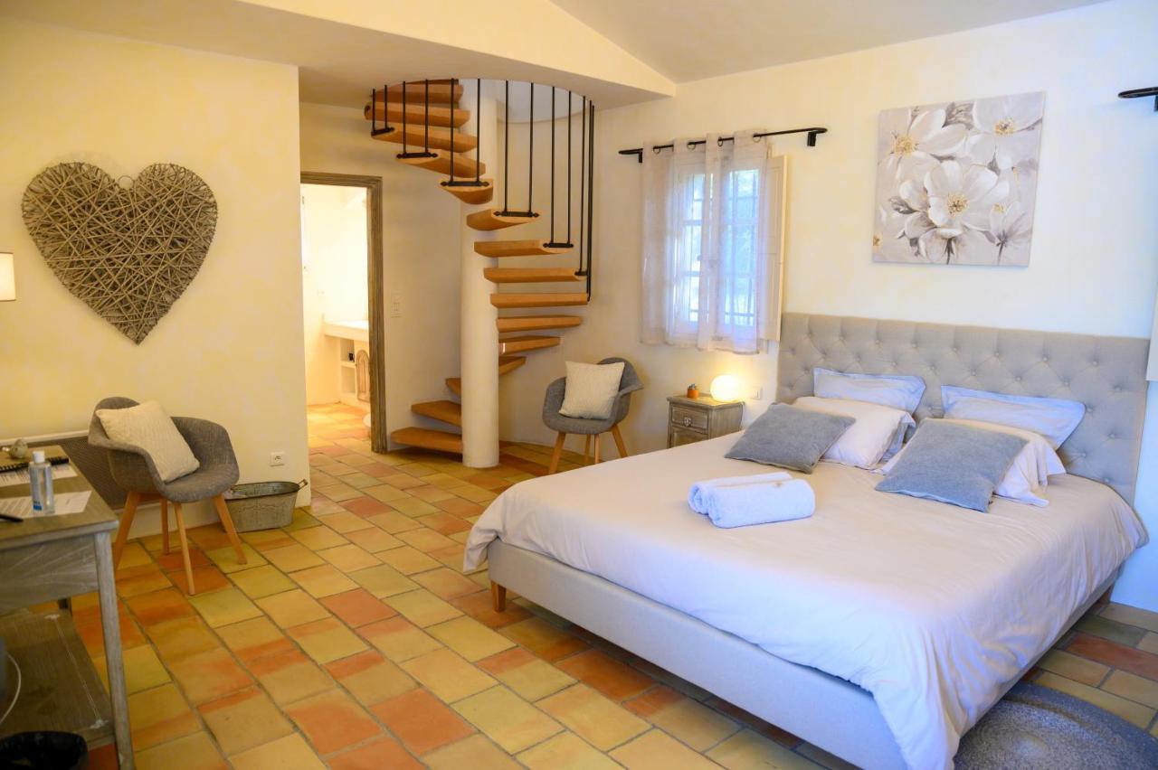 Le Mas De La Source Bed & Breakfast Mougins Exterior photo